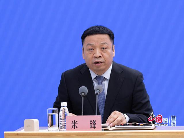 国家卫健委:养老机构等场所高风险人群较多,要加强健康监测和早期干预